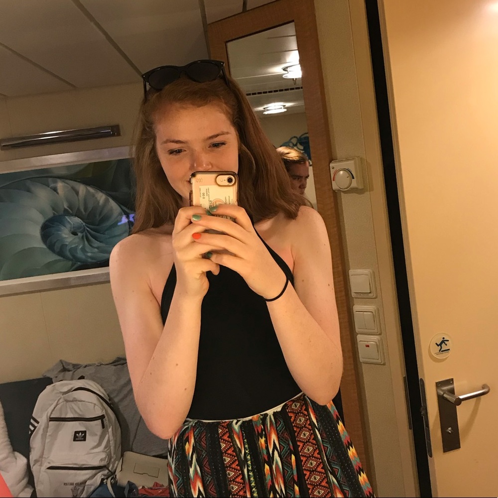 Meet your Posher, Allison